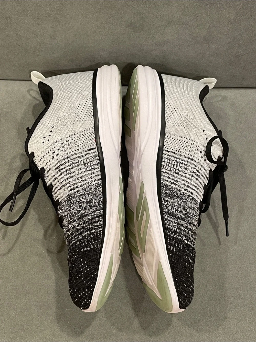APL Techloom Pro W 10.5 Sneakers Mesh Lightweight Women’s Running Shoes